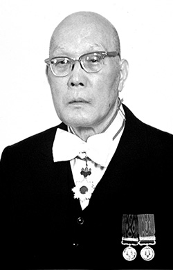TAKARA BELMONT CORPORATION Hidenobu Yoshikawa
