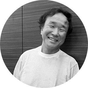 足立 崇彰 氏