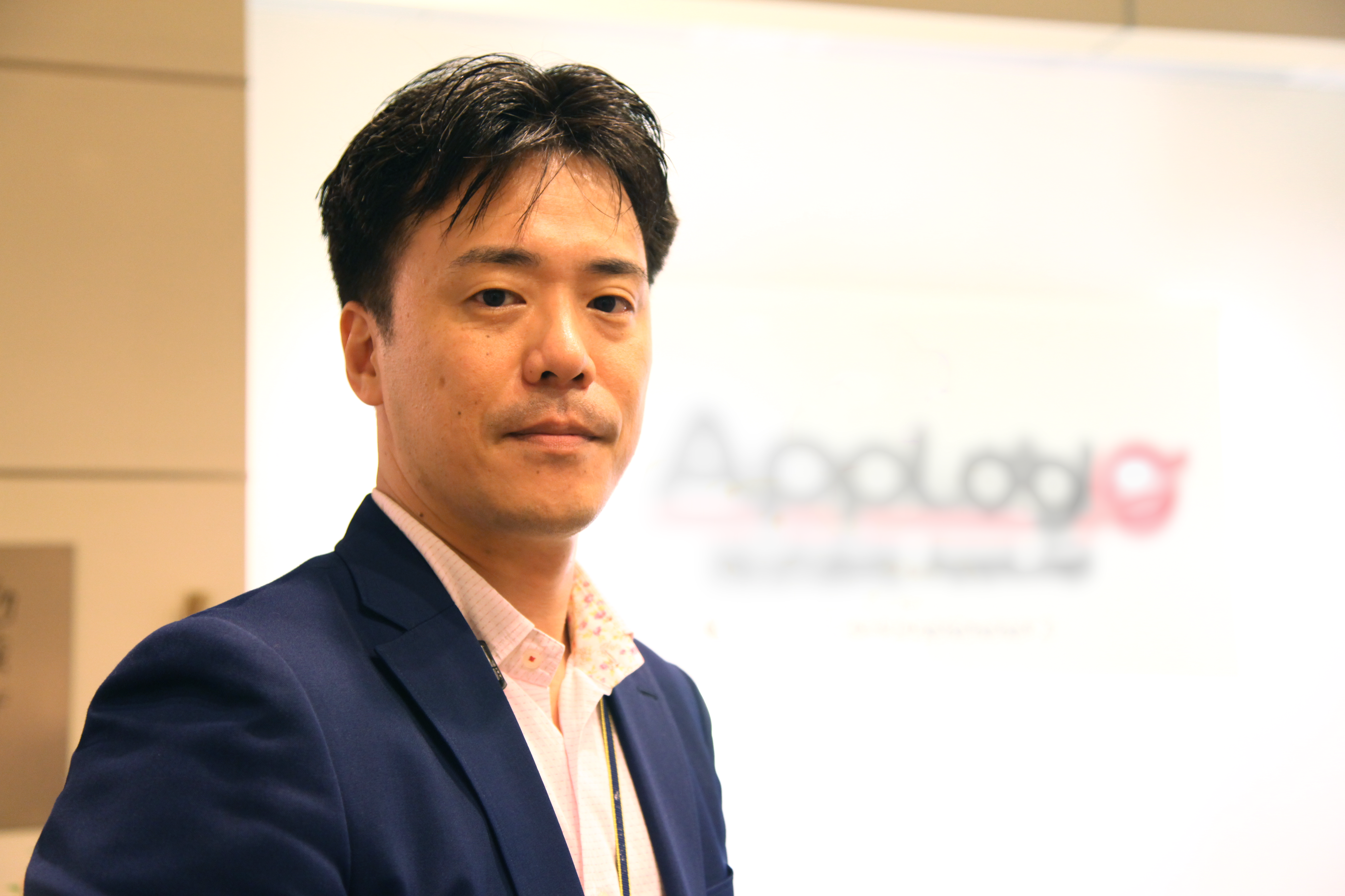 株式会社 ONE STEP