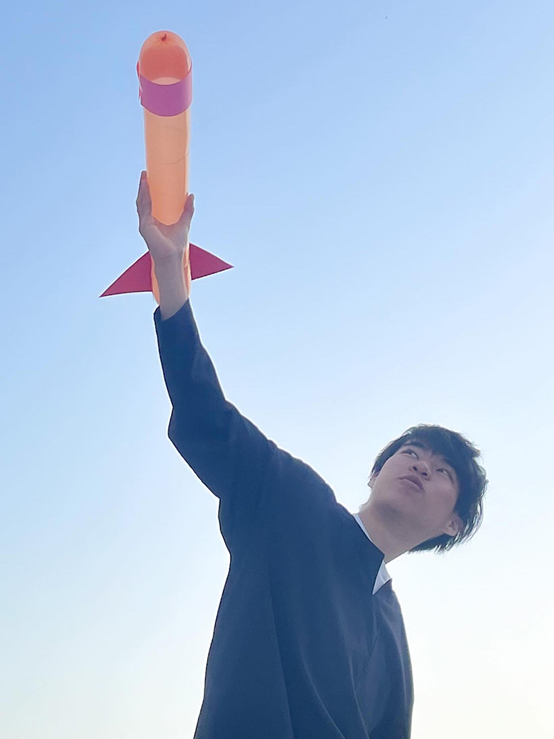 講師